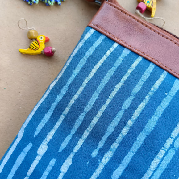 Dabu Small Sling Bag Blue Stripe