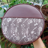 Dabu Round Sling Bag Brown Creeper