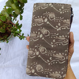 Dabu Long Wallet Brown Creeper