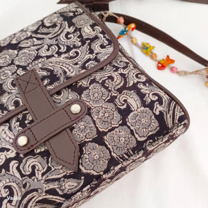 Kalamkari Flap Sling Bag Grey