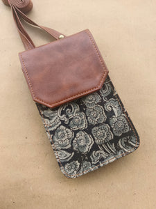 Cross-body Mobile Pouch Kalamkari Grey