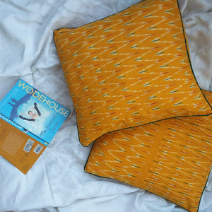 Ikat Cotton Cushion Cover - Peelia